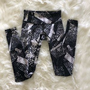 Beautiful and comfy lulus